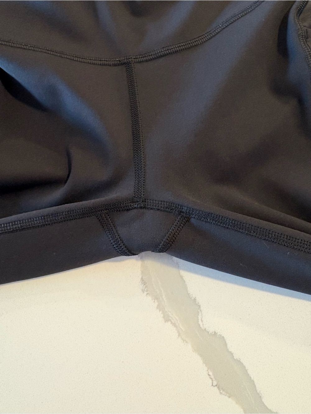 Lululemon Wunder Train High Rise Leggings 25” with Pockets ~ 2 ~ Black - Picture 3 of 15